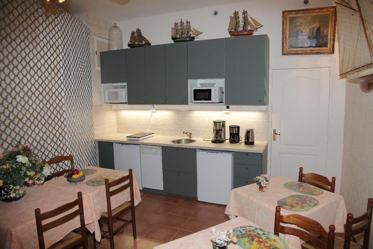 ניס Hotel Cronstadt מראה חיצוני תמונה