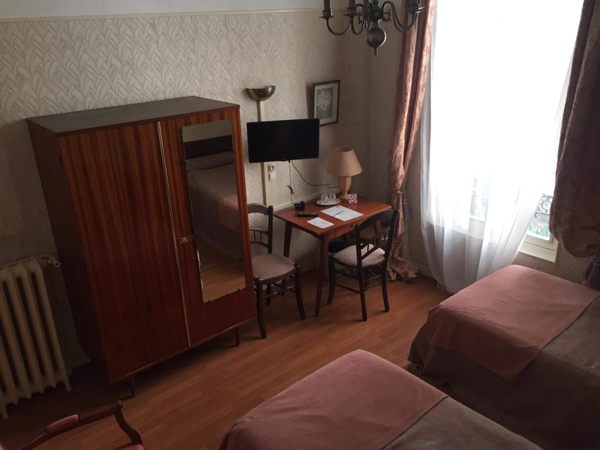 ניס Hotel Cronstadt מראה חיצוני תמונה