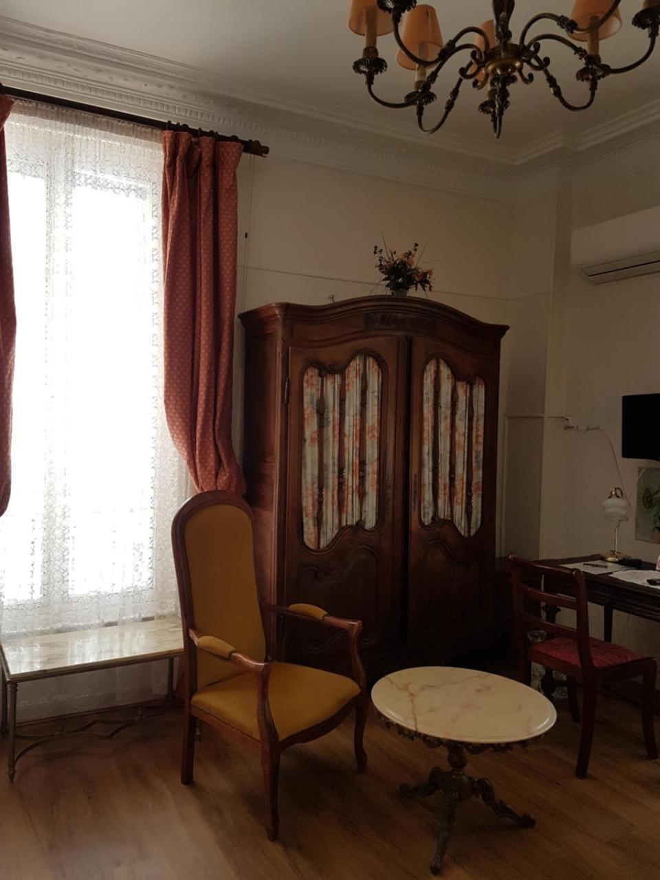 ניס Hotel Cronstadt מראה חיצוני תמונה